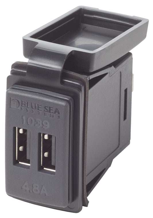 Blue Sea dubbelt USB uttag (Carling)